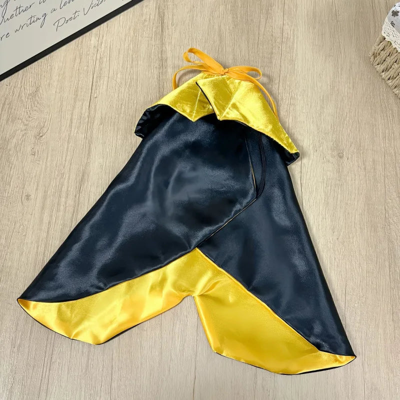 Halloween Bat Cape for Cats & Small Dogs – Spooky Vampire Cloak